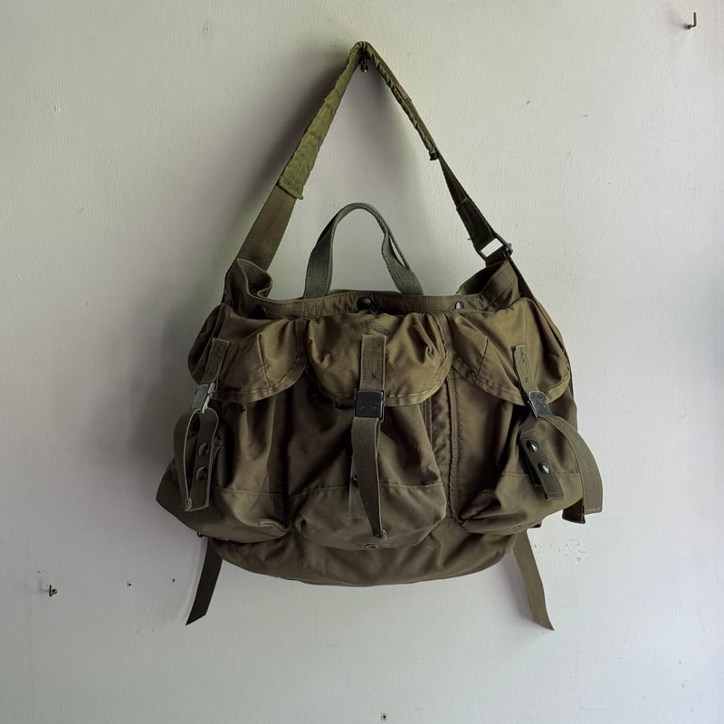 バッグ ROOM NO.6 Cargo Pack Room No.6が再構築するミリタリーバッグ。 | Dig-it [ディグ