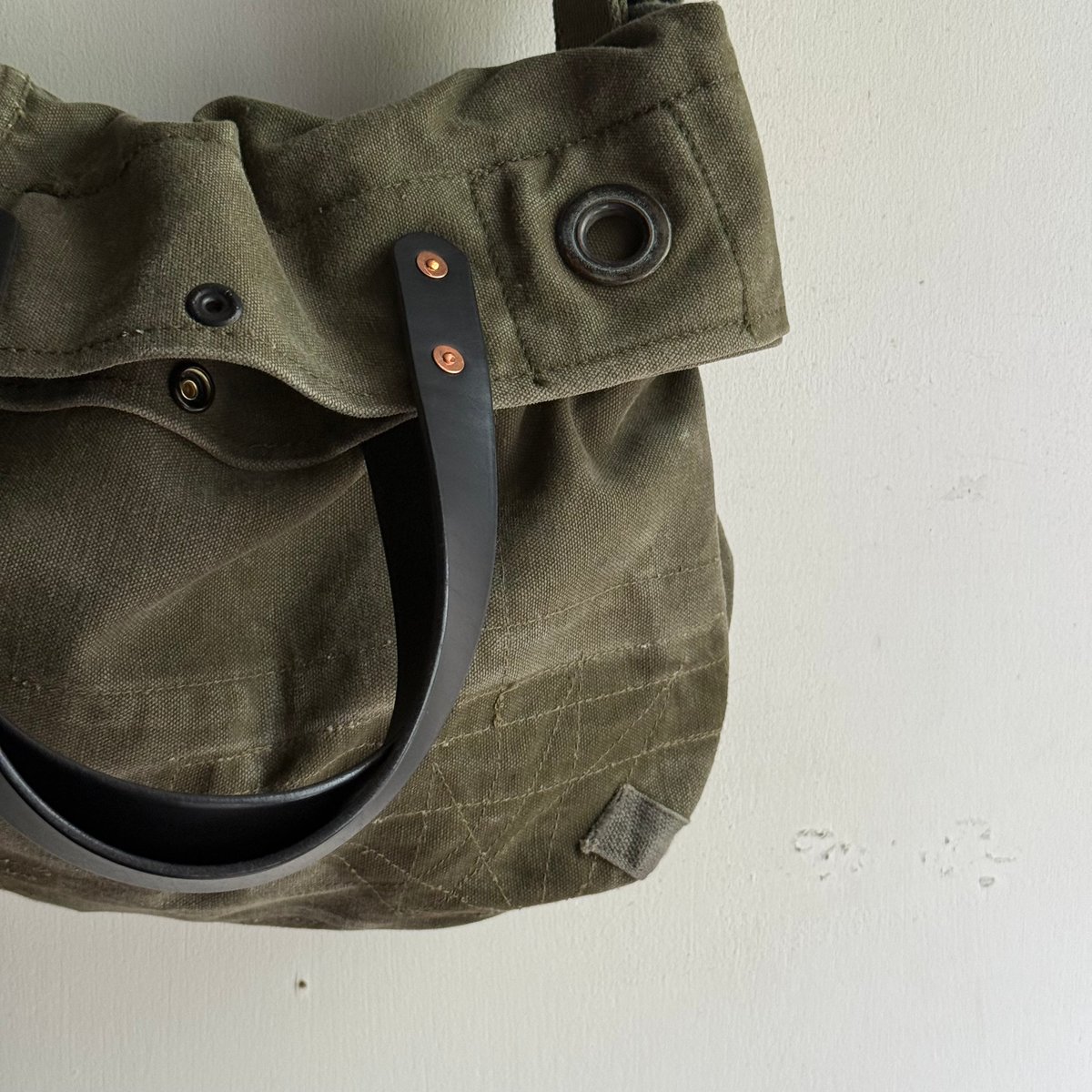 バッグ Room No6 Patchwork duffle messenger bag メッセンジャーバッグ》Room No.6 POP-UP EVENT – ナイジェル