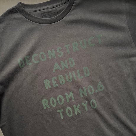 ROOM NO.6 Tee -Black-