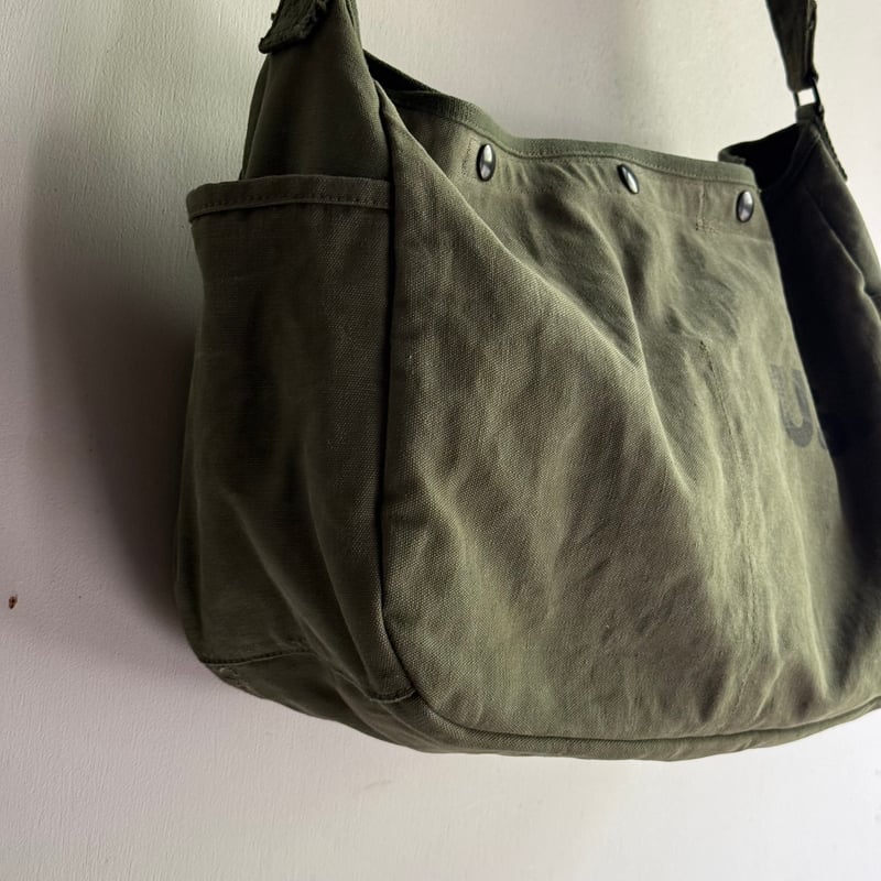 バッグ Room no.6 duffle field bag バッグ Room no.6 duffle field bag 3181 1950's duffle Field