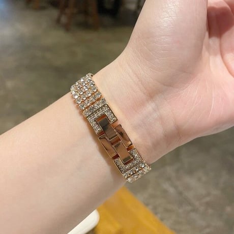 [MO135] ★Apple Watch belt 38mm/41mm/42mm/40mm/44mm/45mm★ アップルウォッチ 替えベルト 4列ラインストーン 切り替え ゴージャス ブレスレット
