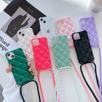 [MO196] ★iPhone7/8/SE(第2.3世代)/12/13/Pro/Pro Max/mini★ iPhoneケース ショルダー ストラップ シェル型 シリコン キルティング風 立体
