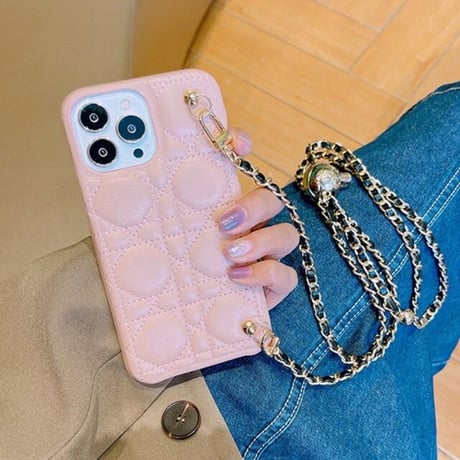 [MO186] ★iPhone7/8/SE(第2.3世代)/12/13/Pro/Pro Max/mini★ iPhoneケース ショルダー チェーンストラップ シェル型  レザー キルティング風