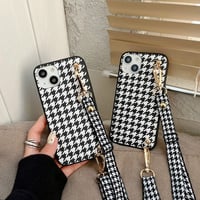 [MO195] ★iPhone7/8/SE(第2.3世代)/12/13/Pro/Pro Max/mini★ iPhoneケース ショルダー シェル型 レザー風 千鳥柄 サイドシリコン レトロ