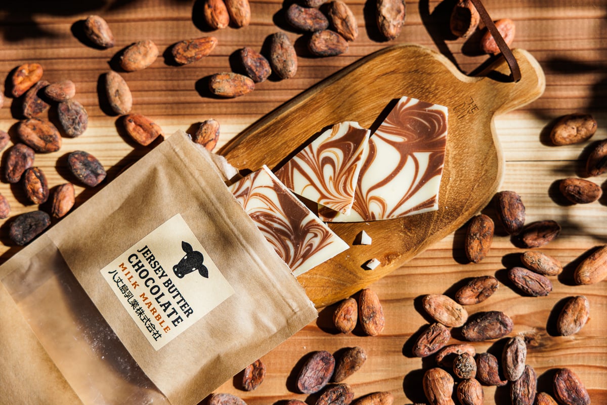 チョコマンタページ ジャージーバターマーブルチョコ | 八丈島乳業オンラインショップ