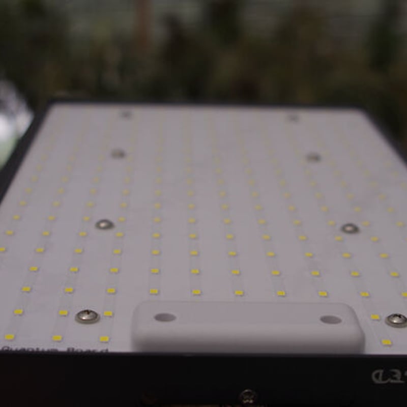 Helios Green LED PRO (ヘリオス プロ) 植物育成ライト fit=scale-down,w=1200