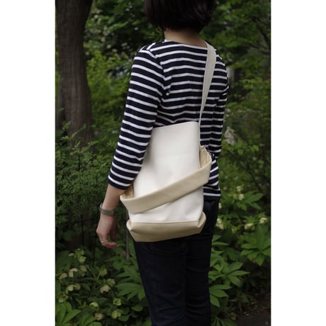 2WAY SHOULDER TOTE BAG-ORGANIC COTTON CANVAS+ULTRA SUEDE (BEIGE)
