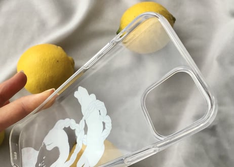 〈受注生産〉TPU素材スマホケース／みつあみの仲