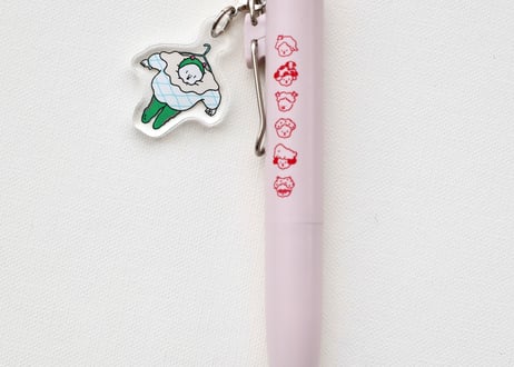 【限定生産】小さいチャーム「ハンガーに吊られる人」