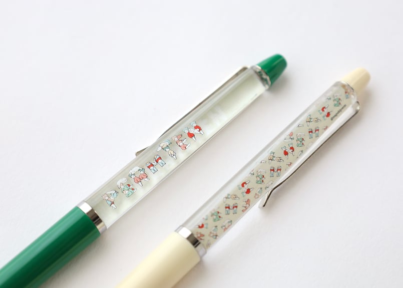 女たちが動くフローティングペン（グリーン） | nagakiperm ONLINE STORE