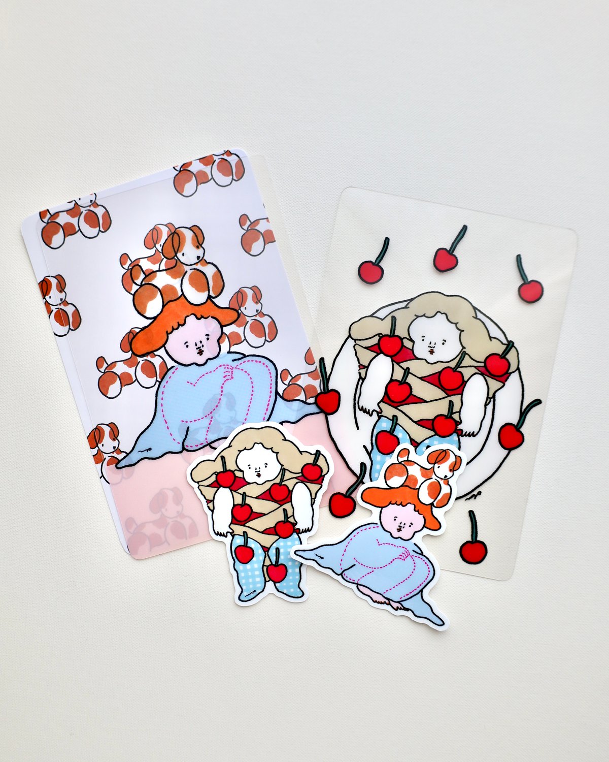 クリアカード「Tシャツにひざ入れて座る女」 | nagakiperm ONLINE STORE