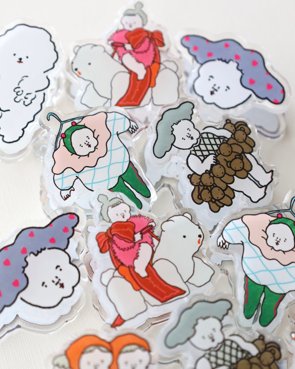 ふっくりアクリルクリップ 「くまカーの女」 | nagakiperm ONLINE STORE