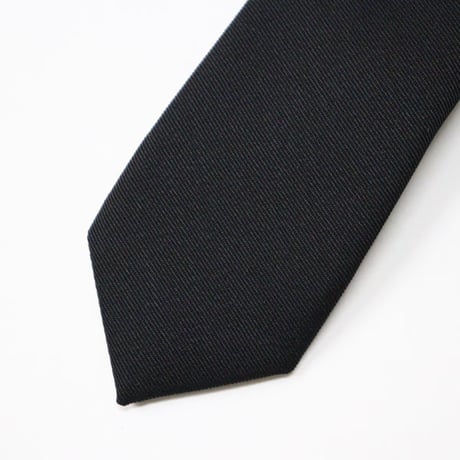 Graphpaper（グラフペーパー）"Techno Wool Nylon Necktie"
