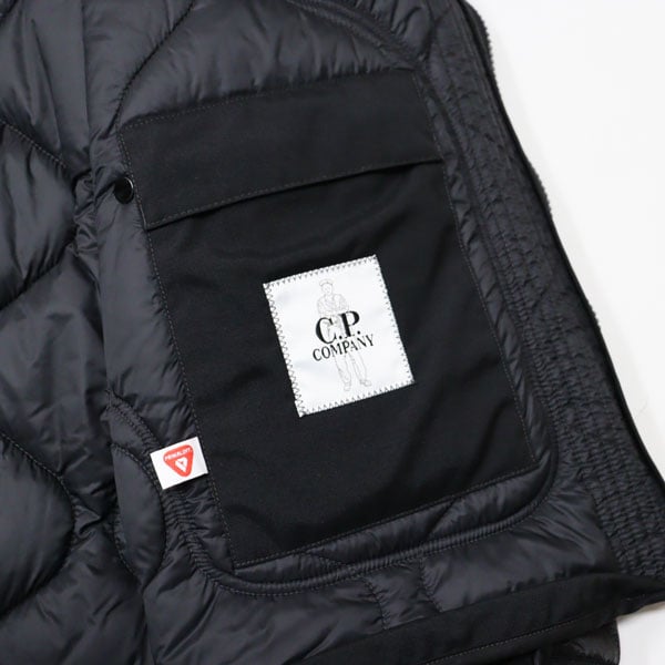 C.P. Company（シーピーカンパニー）