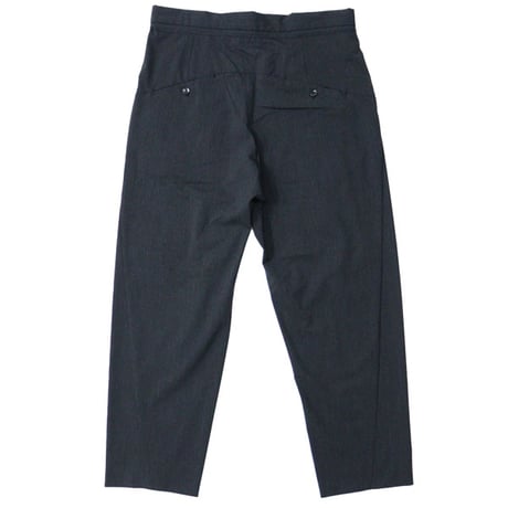 is-ness（イズネス）"GUSSET CROTCH PANTS"