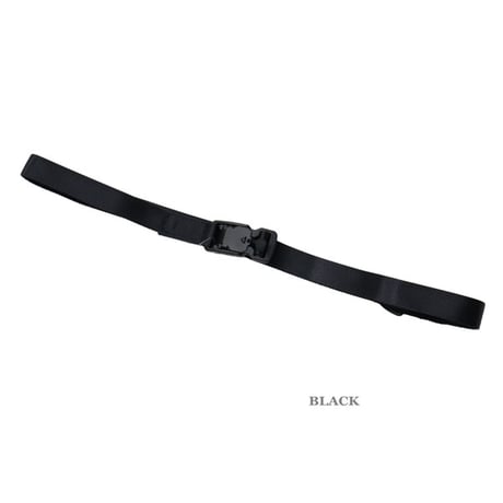 is-ness（イズネス）"Magnet Belt"