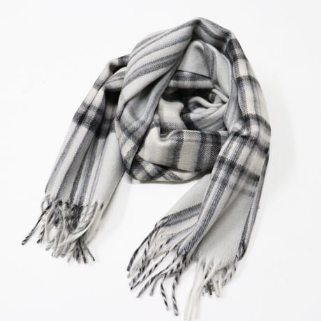 The Inoue Brothers...（ザ イノウエブラザーズ）"Brushed Scarf Check"