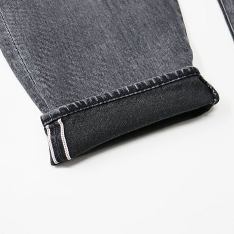 Graphpaper（グラフペーパー）"Selvage Denim Five Pocket Tapered Pants - LIGHT FADE"