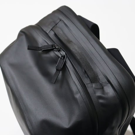 ARC’TERYX VEILANCE（アークテリクス ヴェイランス）"Anodic Backpack"