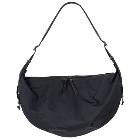 Graphpaper（グラフペーパー）"Blankof for GP Large Crescent Bag"