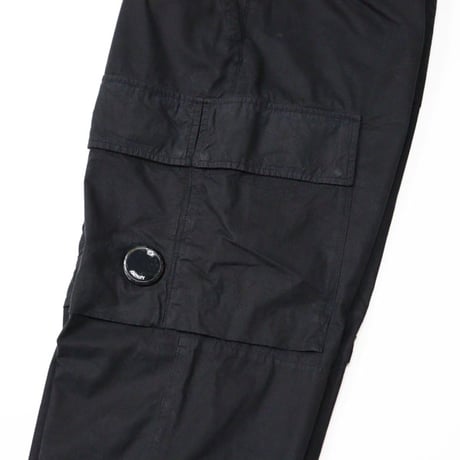 C.P. Company（シーピーカンパニー）"CARGO PANT IN MICROREPS PEACHED PFD"