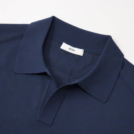 ATON（エートン）"FINE ICE COTTON SKIPPER POLO SWEATER"