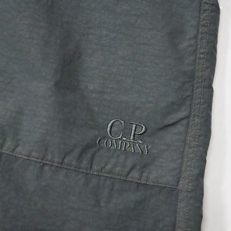 C.P. Company（シーピーカンパニー）"FLATT NYLON LOOSE PT"