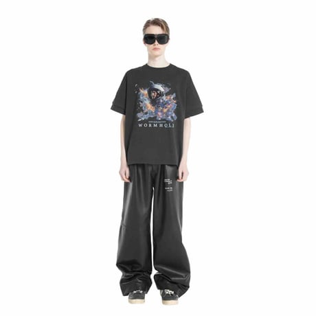 DAIRIKU（ダイリク）"Movie "WORMHOLE" Swtching Tee"