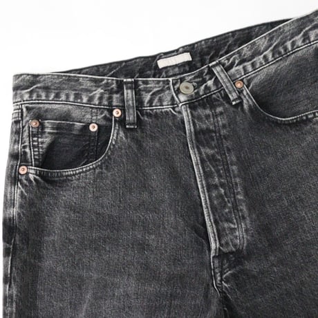 ULTERIOR（アルテリア）"VINTAGE WASHED SELVEDGE BLACK DENIM 5P PANTS"