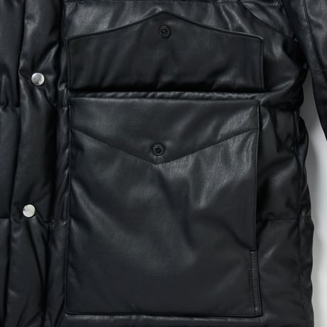 DAIWA PIER39（ダイワ ピア39）"TECH 2WAY SYNTHETIC SKIN DOWN JACKET"