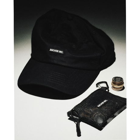 【通販・店頭限定販売】ANCHOR INC.（アンカーインク）"BOLD LOGO MINI MESH POUCH WITH CARABINER"