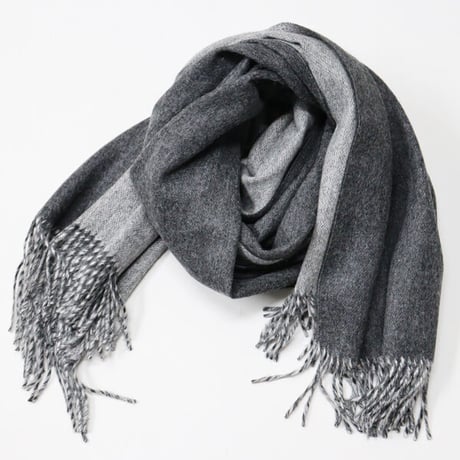 The Inoue Brothers...（ザ イノウエブラザーズ）"Two-Colour Large Brushed Stole"