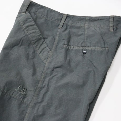 C.P. Company（シーピーカンパニー）"FLATT NYLON LOOSE PT"