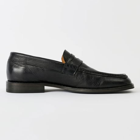 OUR LEGACY（アワー レガシー）"LIGHT LOAFER - True Dyed Black Leather"