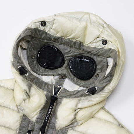 C.P. Company（シーピーカンパニー）"OUTERWEAR MEDIUM JKT IN DD-SHELL - PISTACHIO SHELL"