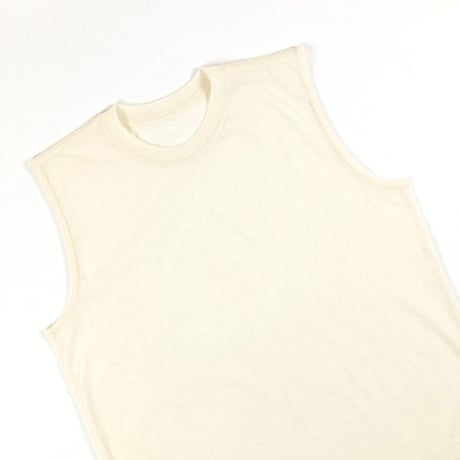 BROWN by 2-tacs（ブラウン バイ ツータックス）"BAA sleeveless"