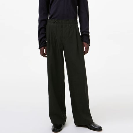 OUR LEGACY（アワー レガシー）"LEISURE TROUSER - Soot Black Techflax"