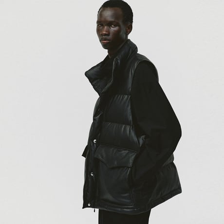 DAIWA PIER39（ダイワ ピア39）"TECH 2WAY SYNTHETIC SKIN DOWN JACKET"