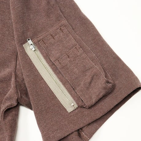 is-ness（イズネス）"Arm Pocket T-Shirt"