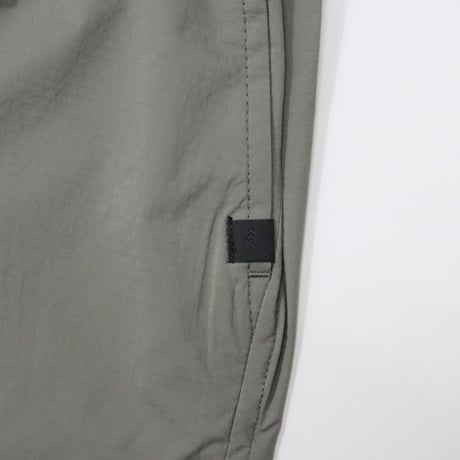 DAIWA PIER39（ダイワ ピア39）"TECH TRAVEL PANTS"