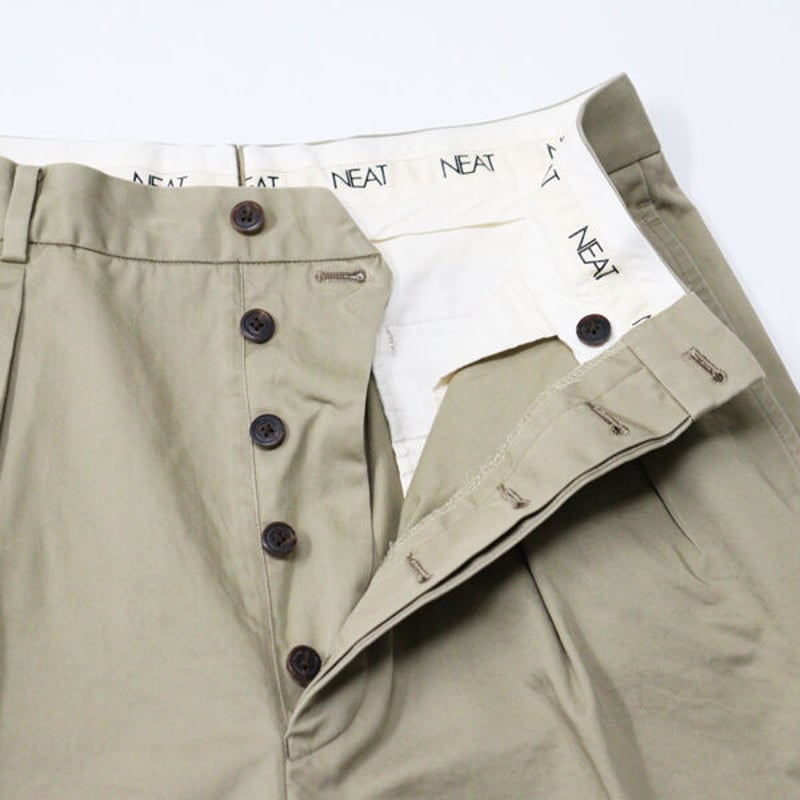NEAT（ニート）\"NEAT Chino Shorts\" NEAT｜NEAT Chino Shorts - Beige｜PRODUCT｜Continuer Inc.｜メガネ