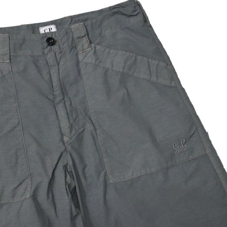C.P. Company（シーピーカンパニー）"FLATT NYLON LOOSE PT"