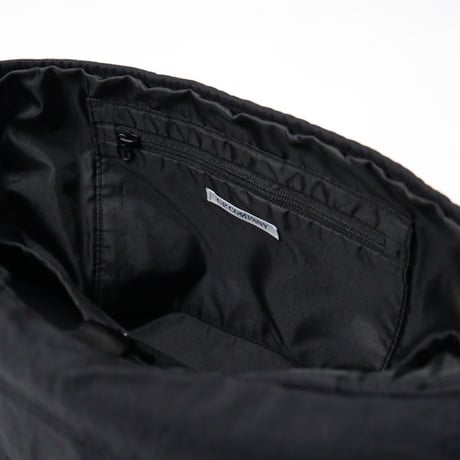 C.P. Company（シーピーカンパニー）"HERRINGBONE SHOULDER-R"