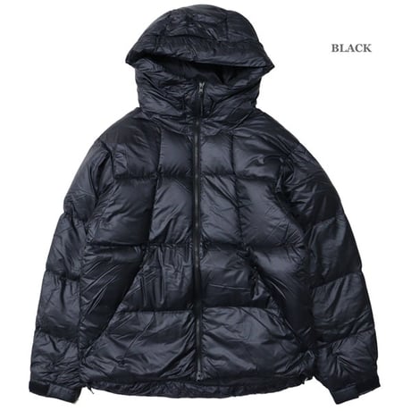 Goldwin（ゴールドウィン）"QUANTUM Down Parka"