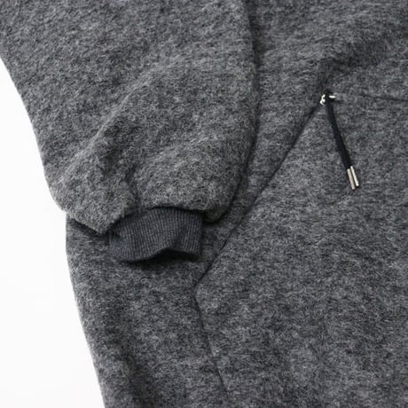 TANAKA（タナカ）"THE SWEAT HOODIE"