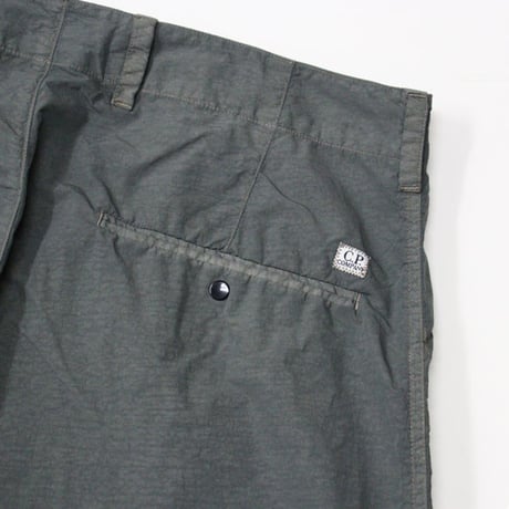 C.P. Company（シーピーカンパニー）"FLATT NYLON LOOSE PT"