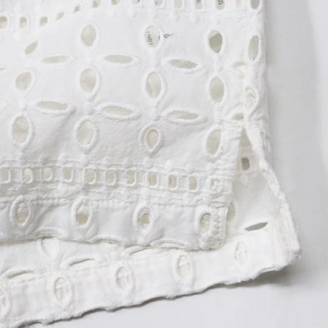 Ladie's /South2 West8（サウスツーウエストエイト）"Sleeveless V Neck Shirt - Cutwork Embroidery"
