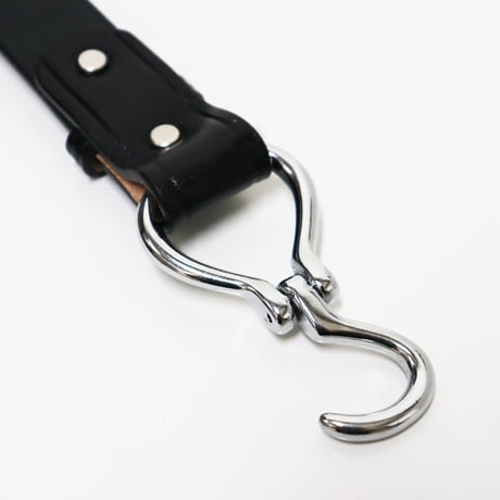 Tory Leather（トリーレザー）"HOOF PICK BELT"