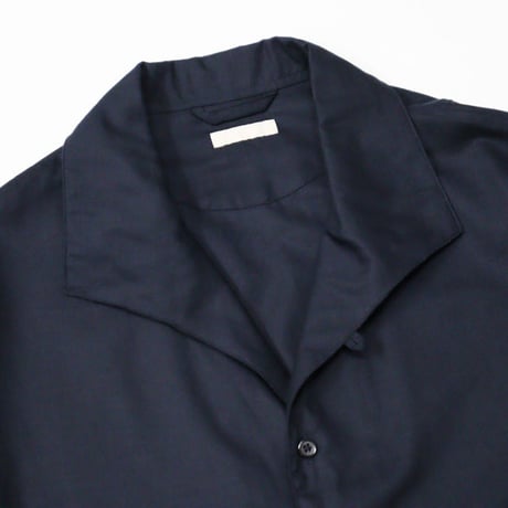 ULTERIOR（アルテリア）"SILKY SOFT TWILL SHARK COLLAR SHIRT"