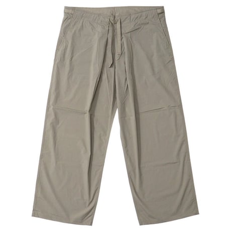 BROWN by 2-tacs（ブラウン バイ ツータックス）"Loose fit pants"